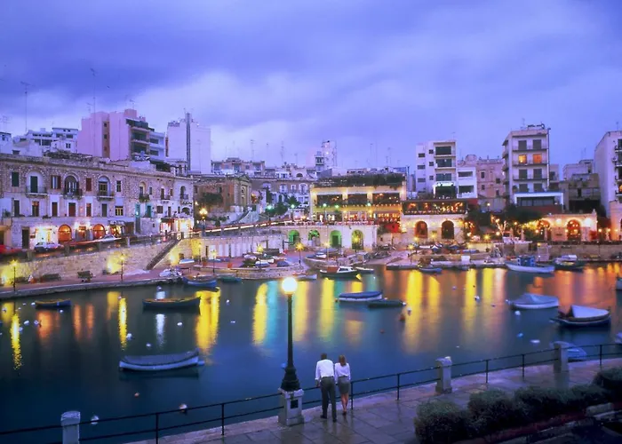 With Pool By Buena Vista * Sliema