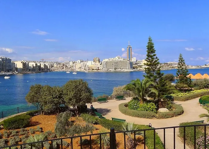 With Pool By Buena Vista Apartment Sliema
