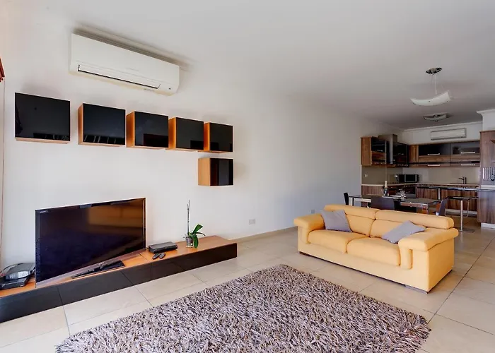 Apartment With Pool By Buena Vista Sliema