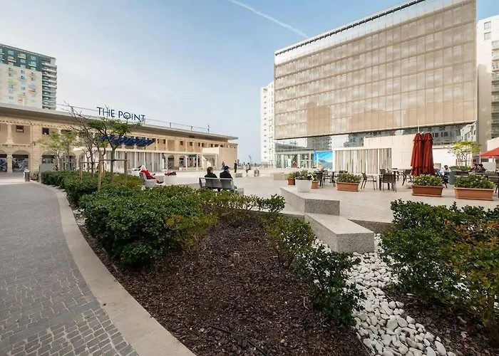 Apartment With Pool By Buena Vista